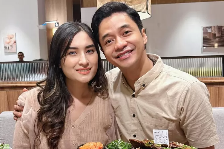 Angbeen Rishi dan Adly Fairuz dikabarkan akan segera berpisah (Foto: Gorajuara/ Instagram/ @angbeenrishi)
