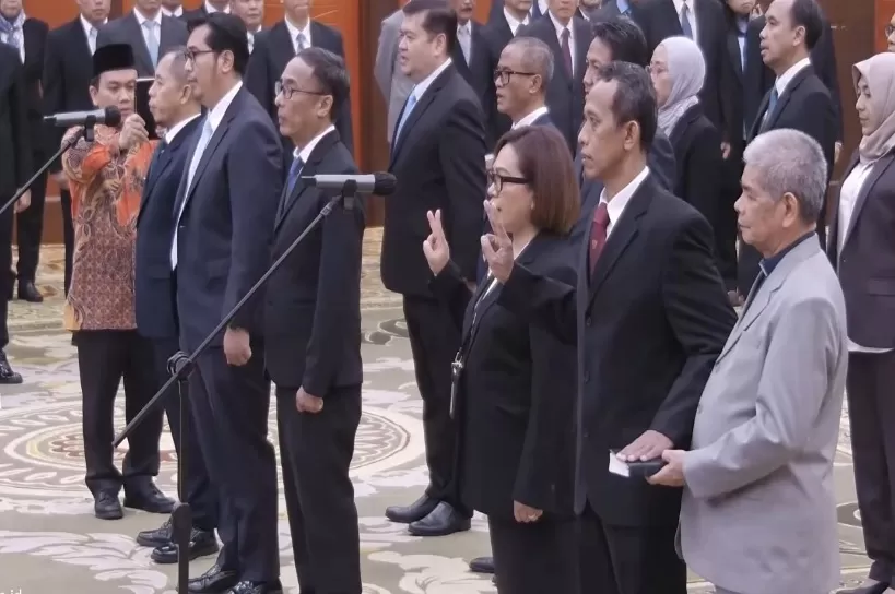 Menteri Keuangan Suahasil Nazara melantik 14 pejabat untuk mengisi sejumlah posisi di lingkungan Kementerian Keuangan, Senin (21/9/2026).  (inspiratifonline.com/dok. Istimewa)
