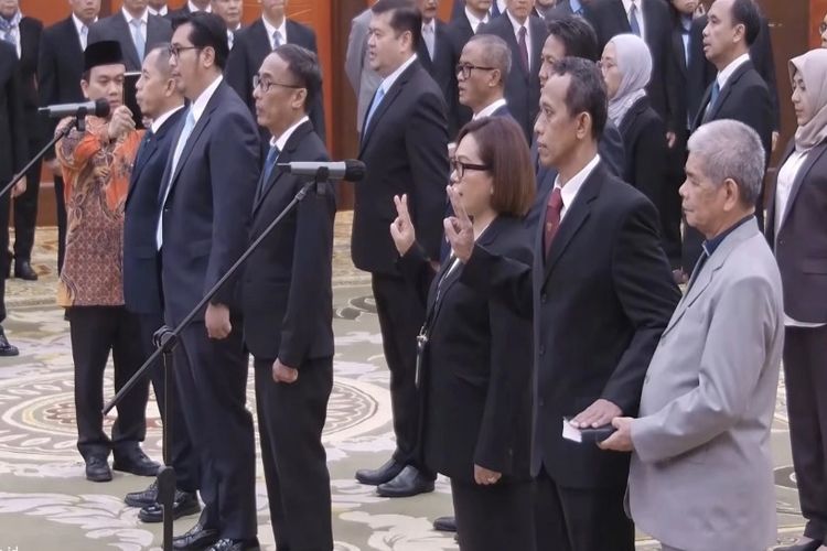 Suahasil Nazara Lantik 14 Pejabat Kemenkeu, Ini Daftar Nama dan Jabatan Barunya