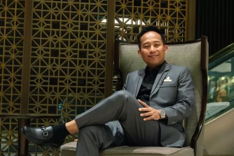 Potret anggota DPR RI sekaligus artis Denny Cagur yang dituding warganet menjadi agen promosi judi online. Berikut ini ulasan selengkapnya. (Instagram.com/@dennycagur)