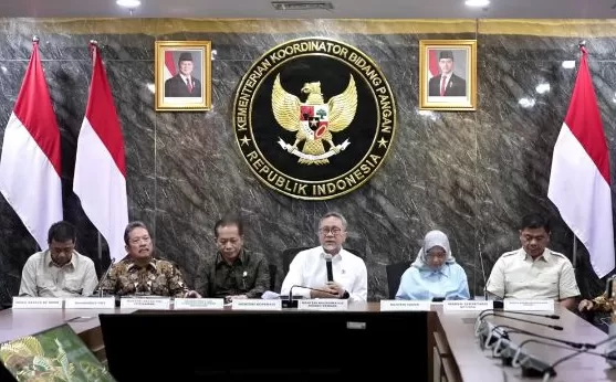 Rekrutmen nasional 35.476 pegawai KDKMP dan KNMP dibuka hari ini secara adil via panselnas.go.id hingga 24/4 Syarat: IPK 2,75, usia &le;35 thn. (Foto: BAKOM RI )