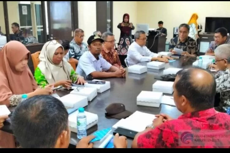 Pemda Buol rapat bahas penambangan merusak lingkungan