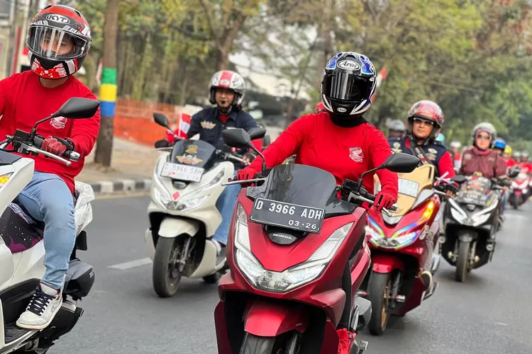 Komunitas Honda PCX Club Indonesia bersama PT Daya Adicipta Motora menggelar Convoy Merdeka. (PT Daya Adicipta Motora)