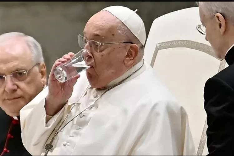 Vatikan Umumkan Kondisi Paus Fransiskus Kritis (Ist)