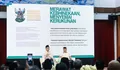 Gus Miftah Bagikan Buku Kebinekaan ke 200 Tokoh Lintas Agama di Gereja Sleman, Ajak Lawan Intoleransi